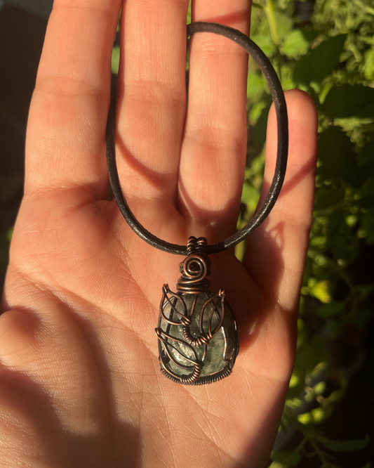 Moss Agate Leaf Pendant | R.C. Designs